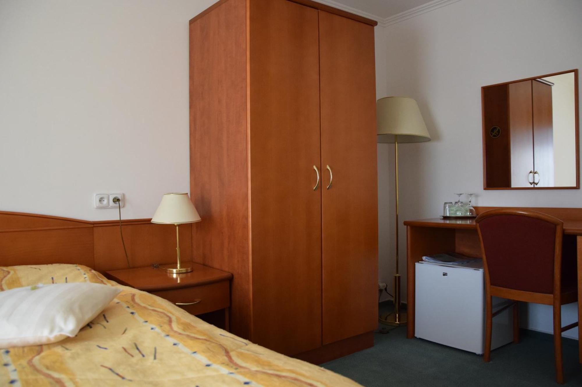 Anna Spa & Wellness Hotel Nejdek Eksteriør billede